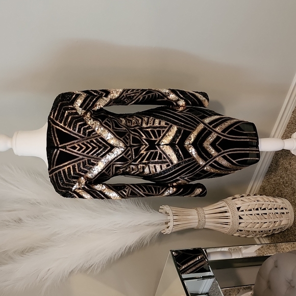 Express Geometric Sequin Mini Bodycon Dress NWT - Picture 7 of 8